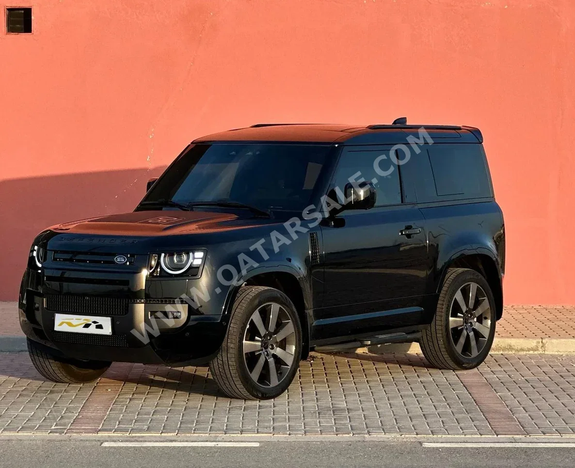 لاند روفر  ديفيندر  اكس داينمك  2026  اوتوماتيك  2,400 كم  6 سلندر  دفع رباعي  اس يو في  أسود  تحت الضمان