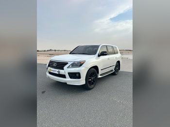 لكزس  ال اكس  570  2009  اوتوماتيك  295,000 كم  8 سلندر  دفع رباعي  اس يو في  أبيض