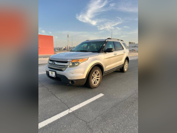 Ford  Explorer  2013  Automatic  257,410 Km  6 Cylinder  Four Wheel Drive (4WD)  SUV  Gray