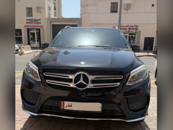 Mercedes-Benz  GLE  400  2016  Automatic  140,000 Km  6 Cylinder  Four Wheel Drive (4WD)  SUV  Black