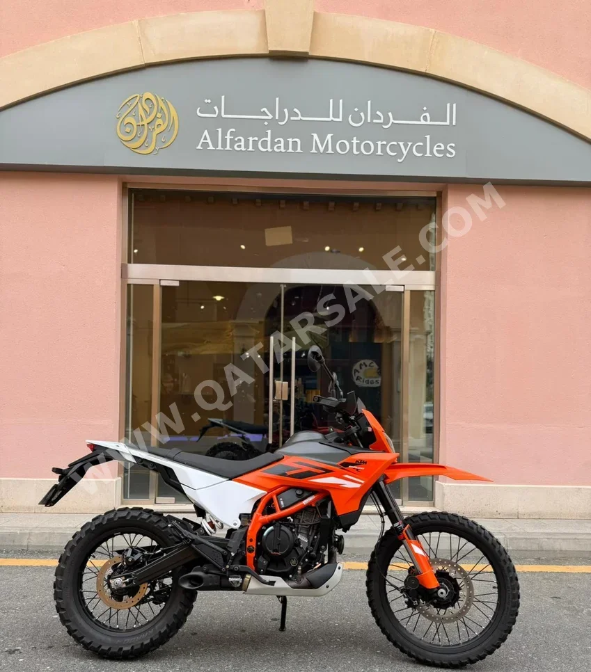 KTM  390 Enduro R -  2025 - Color Orange -  Warranty
