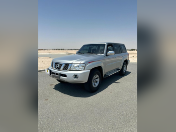 نيسان  باترول  سوبر سفاري  2014  عادي  237,885 كم  6 سلندر  دفع رباعي  اس يو في  فضي