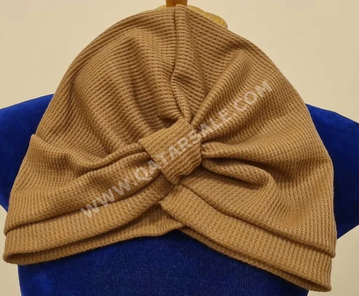 الربيع / الصيف  بنى