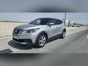 Nissan  Kicks  2020  Automatic  86,000 Km  4 Cylinder  Front Wheel Drive (FWD)  SUV  Silver