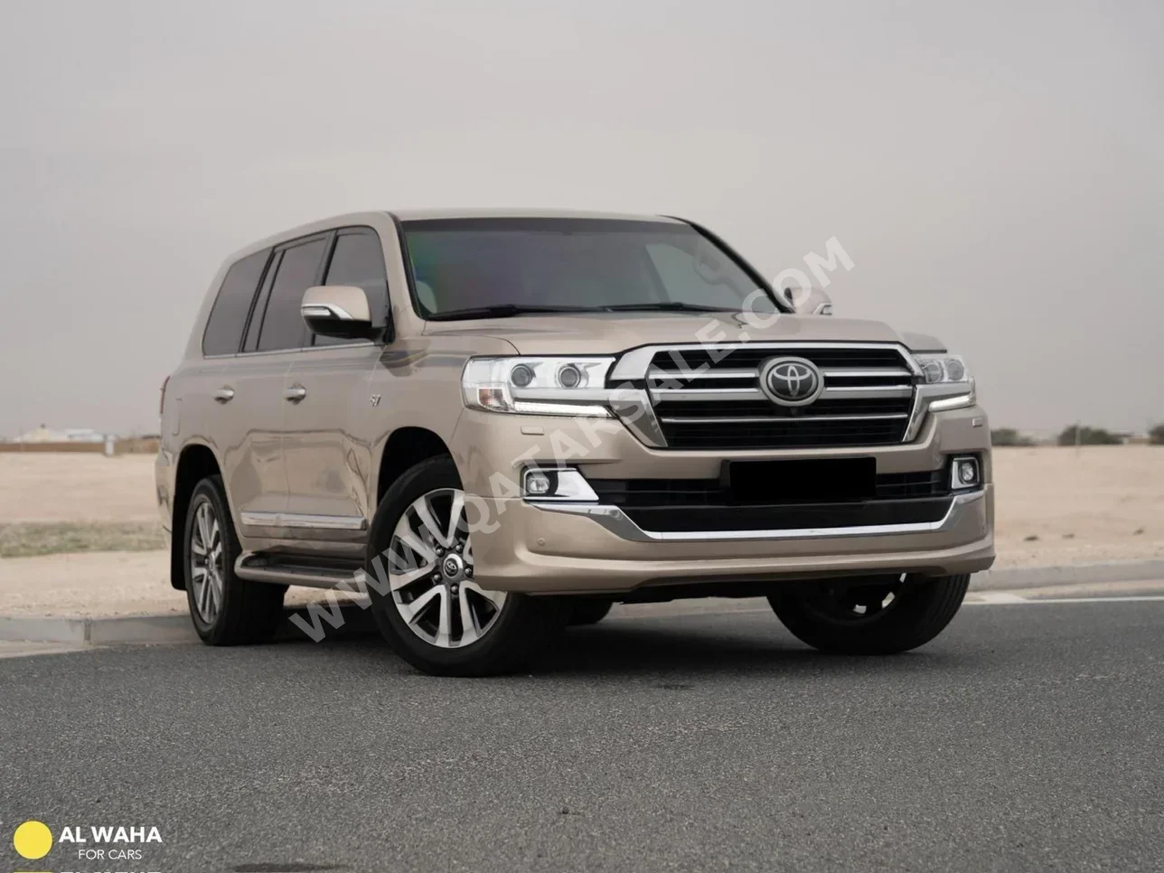 Toyota  Land Cruiser  VXR  2019  Automatic  46,000 Km  8 Cylinder  Four Wheel Drive (4WD)  SUV  Gold