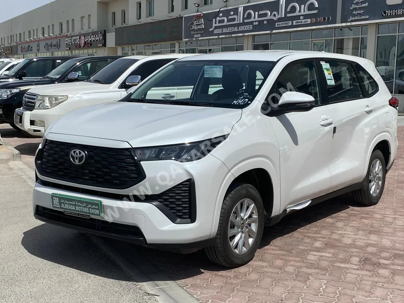 تويوتا  إنوفا  2024  اوتوماتيك  0 كم  4 سلندر  سحب امامي  فان \ باص  أبيض  تحت الضمان