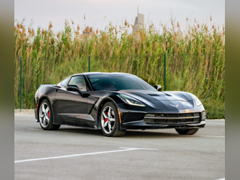 شفروليه  كورفيت  سي 7  2017  اوتوماتيك  171,400 كم  8 سلندر  دفع خلفي  كوبيه \ سبورت  أسود