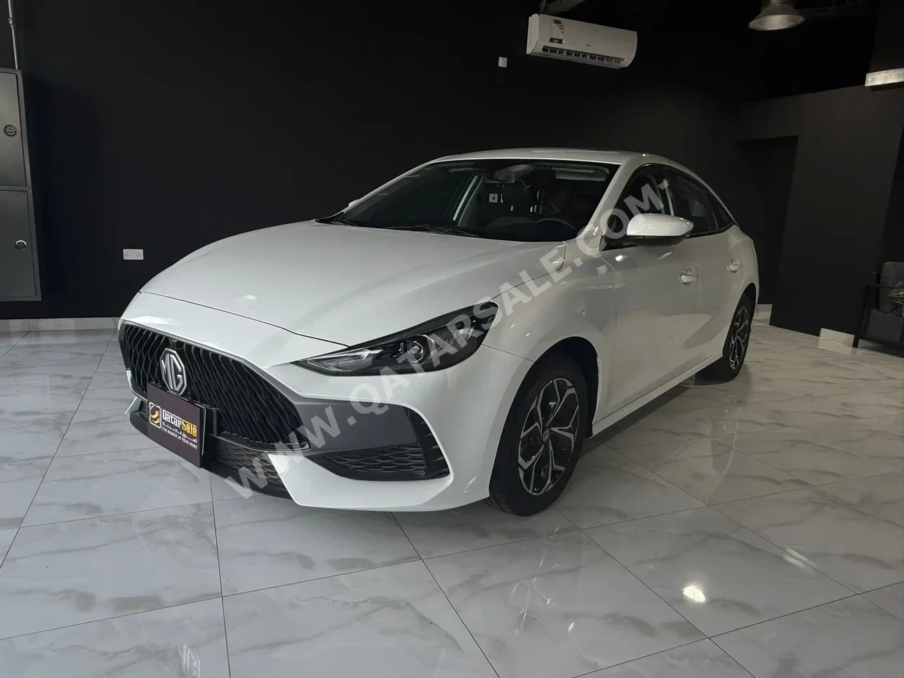 ام جي  جي تي  2024  اوتوماتيك  11,000 كم  4 سلندر  دفع خلفي  سيدان  أبيض  تحت الضمان