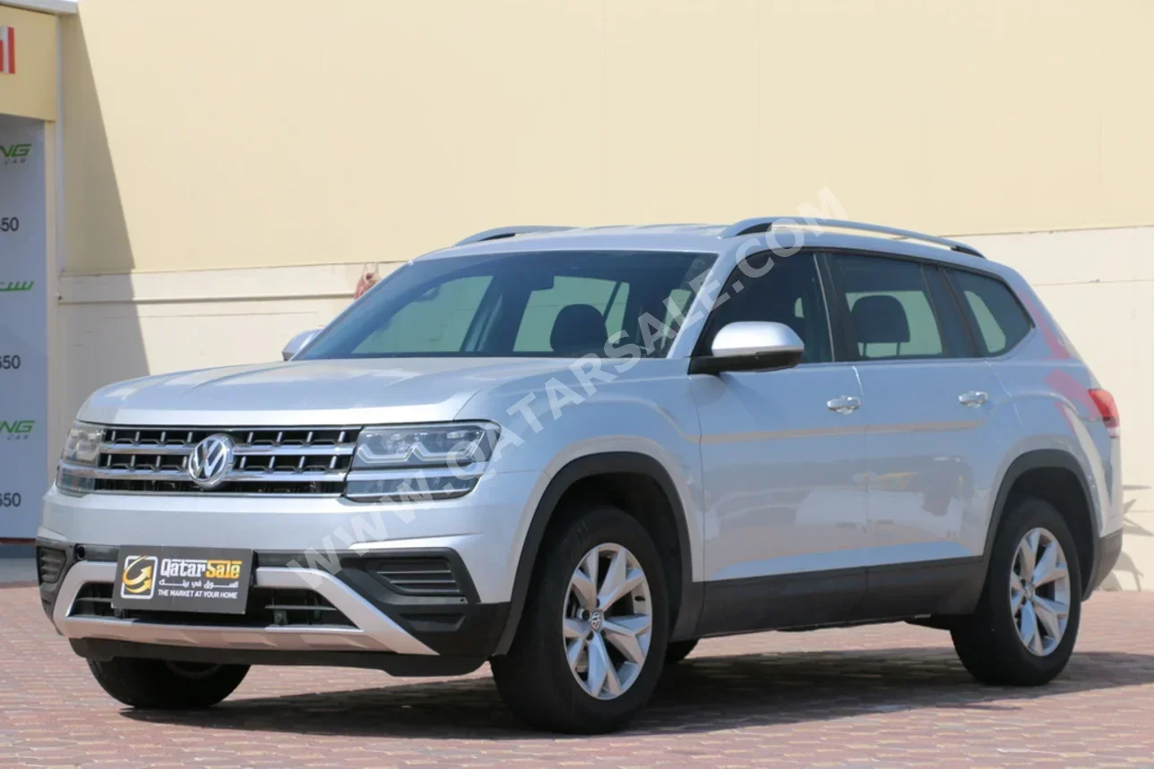 فوكس واغن  تيراماونت  2018  اوتوماتيك  79,000 كم  6 سلندر  دفع رباعي  اس يو في  فضي