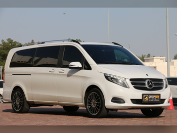 مرسيدس - بنز  في - كلاس  250  2018  اوتوماتيك  61,693 كم  4 سلندر  دفع خلفي  فان \ باص  أبيض