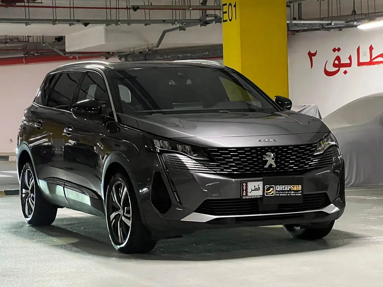 بيجو  5008  2024  اوتوماتيك  39,500 كم  4 سلندر  سحب امامي  اس يو في  رمادي  تحت الضمان