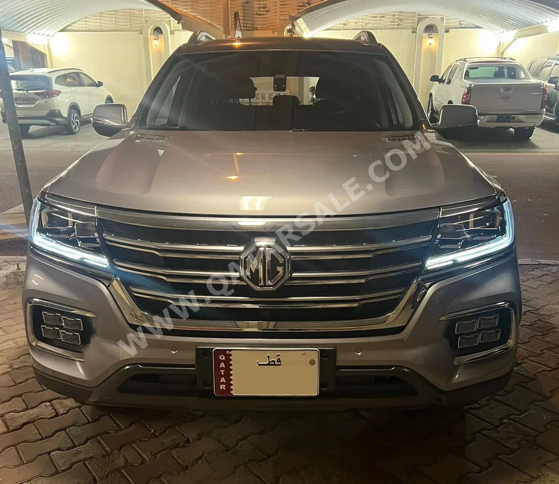 ام جي  ار اكس8  30 تي  2024  اوتوماتيك  18,000 كم  4 سلندر  دفع رباعي  اس يو في  رمادي  تحت الضمان