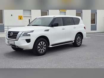 Nissan  Patrol  XE  2020  Automatic  178,000 Km  6 Cylinder  Four Wheel Drive (4WD)  SUV  White
