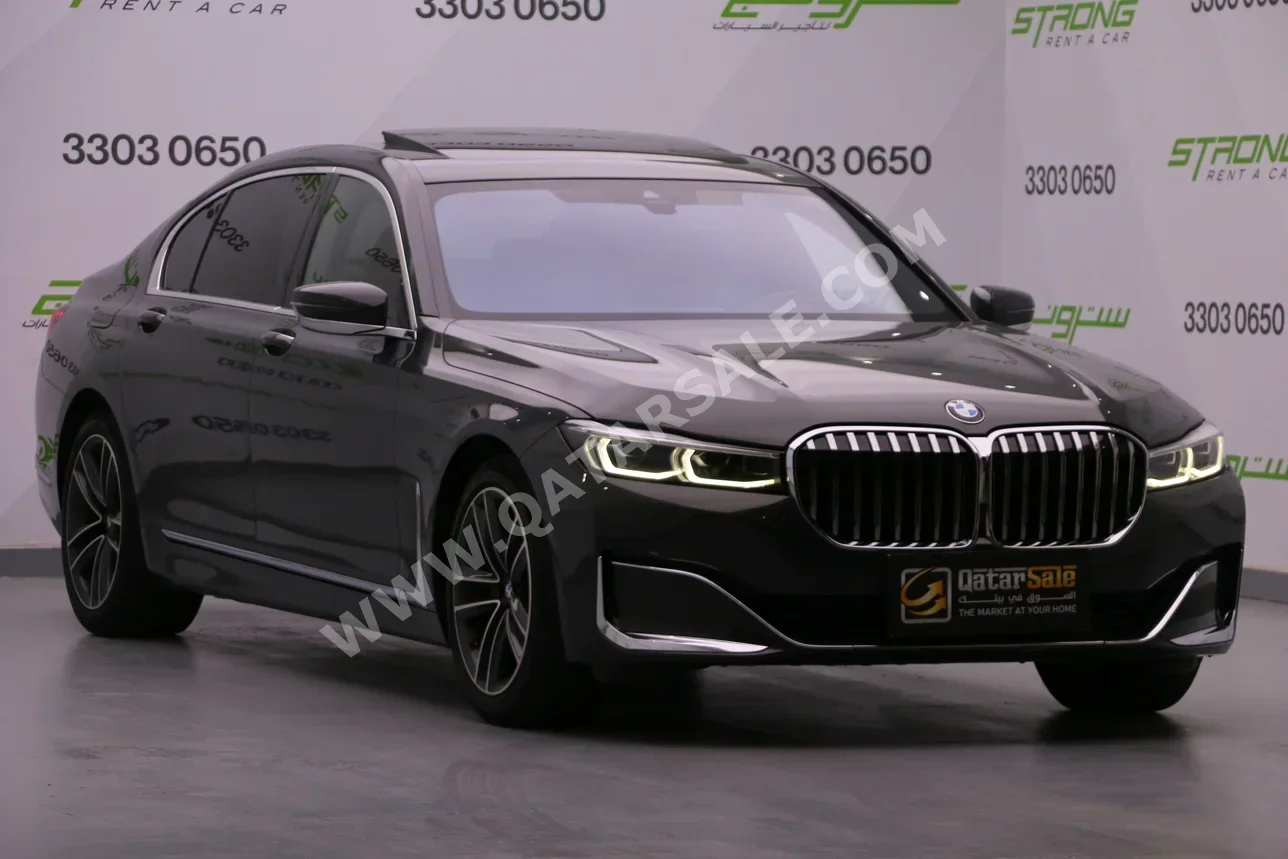 بي ام دبليو  الفئة - السابعة  730 Li  2020  اوتوماتيك  103,000 كم  4 سلندر  دفع خلفي  سيدان  رمادي