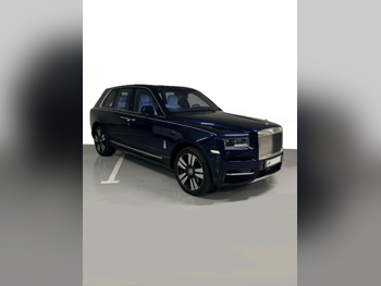 رولز - رويس  كولينان  2020  اوتوماتيك  68,000 كم  12 سلندر  دفع رباعي  اس يو في  ازرق  تحت الضمان