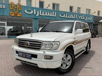 Toyota  Land Cruiser  GXR - Limited  2006  Automatic  293,000 Km  6 Cylinder  Four Wheel Drive (4WD)  SUV  White