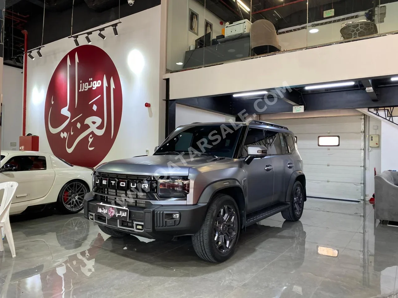 Jetour  T2  2024  Automatic  80,000 Km  4 Cylinder  Four Wheel Drive (4WD)  SUV  Gray Matte