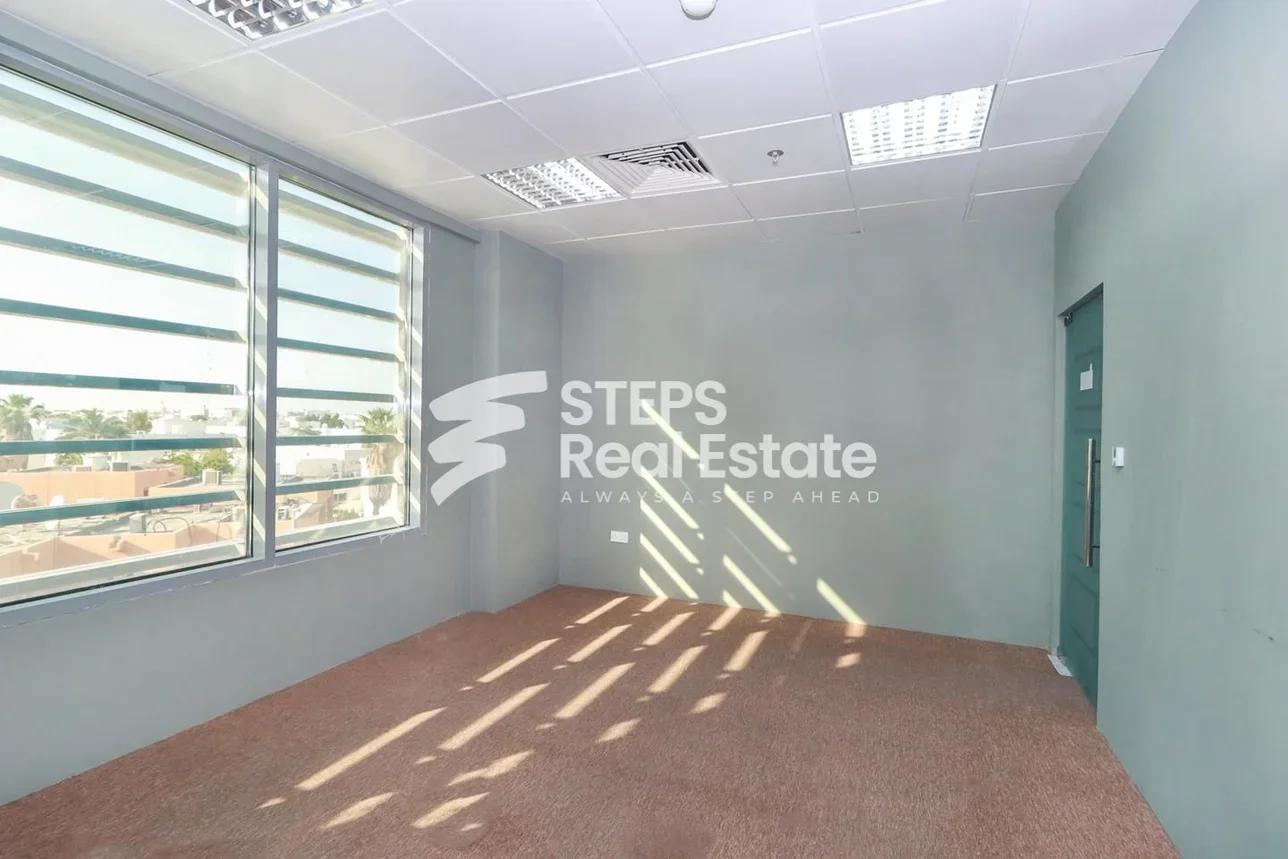 مكاتب تجارية - غير مفروشة  - الريان  - فريج السودان