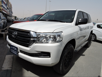 Toyota  Land Cruiser  G  2021  Manual  94,000 Km  6 Cylinder  Four Wheel Drive (4WD)  SUV  White