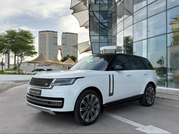 Land Rover  Range Rover  Vogue HSE  2024  Automatic  30,000 Km  6 Cylinder  Four Wheel Drive (4WD)  SUV  White  With Warranty