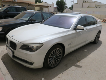 BMW  7-Series  730 Li  2010  Automatic  63,000 Km  6 Cylinder  Rear Wheel Drive (RWD)  Sedan  White