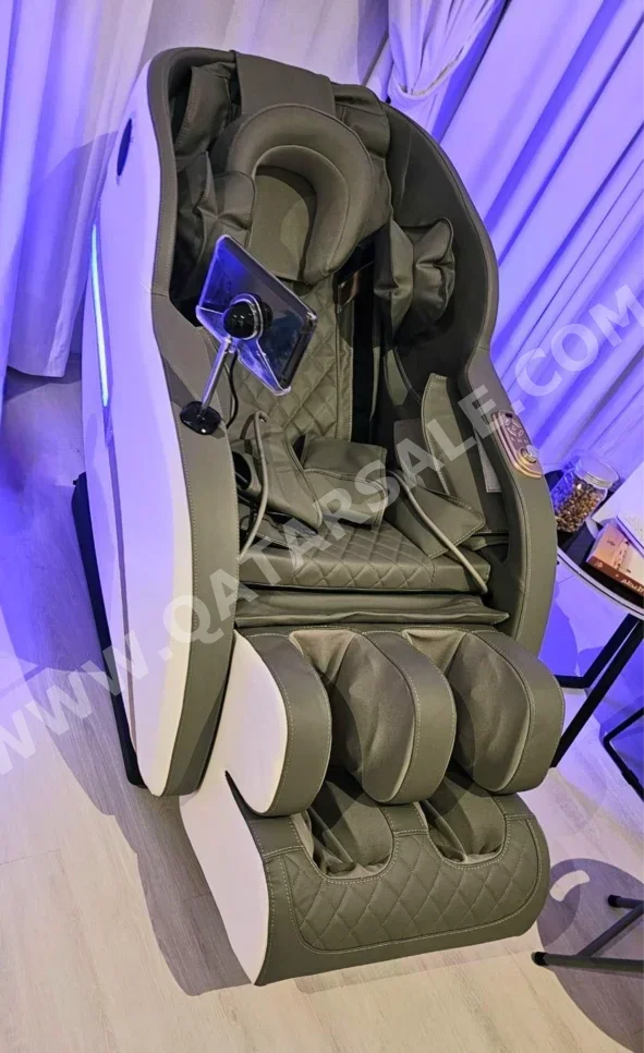 كرسي التدليك ليكون  أبيض  الصين  كل الجسم  رباعي الأبعاد