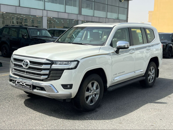 تويوتا  لاند كروزر  في اكس توين توربو  2023  اوتوماتيك  0 كم  6 سلندر  دفع رباعي  اس يو في  أبيض  تحت الضمان