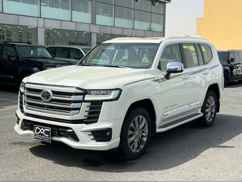 تويوتا  لاند كروزر  في اكس توين توربو  2024  اوتوماتيك  0 كم  6 سلندر  دفع رباعي  اس يو في  أبيض  تحت الضمان