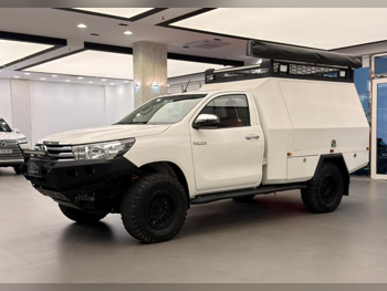 Toyota  Hilux  2022  Manual  0 Km  4 Cylinder  Four Wheel Drive (4WD)  Pick Up  White