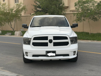 Dodge  Ram  2013  Automatic  235,000 Km  8 Cylinder  Four Wheel Drive (4WD)  Pick Up  White