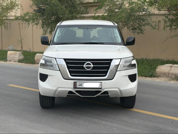 Nissan  Patrol  SE  2020  Automatic  230,000 Km  8 Cylinder  Four Wheel Drive (4WD)  SUV  White