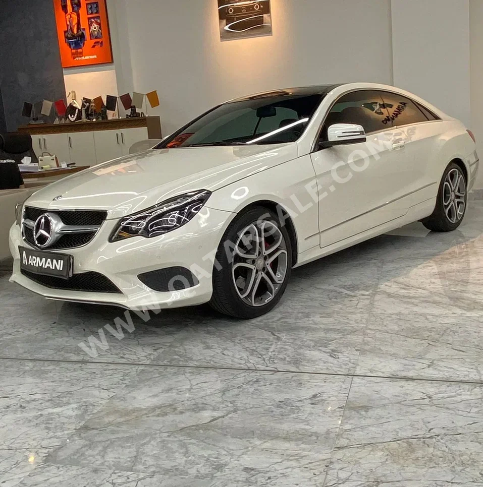 Mercedes-Benz E-Class 200 2015 Automatic 106,000 Km 4 Cylinder Rear Wheel Drive (RWD) Coupe / Sport White