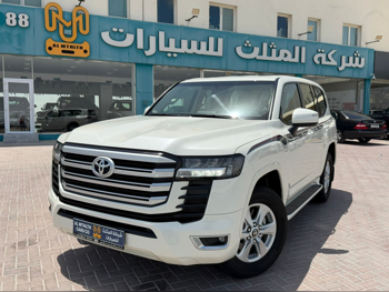 تويوتا  لاند كروزر  جي اكس ار توين توربو  2023  اوتوماتيك  9,000 كم  6 سلندر  دفع رباعي  اس يو في  أبيض  تحت الضمان