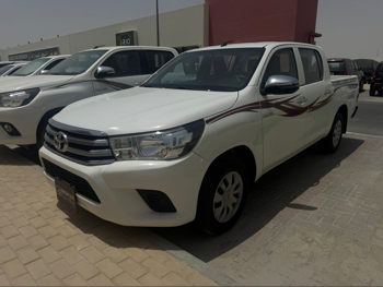 Toyota  Hilux  2022  Automatic  125,000 Km  4 Cylinder  Four Wheel Drive (4WD)  Pick Up  White