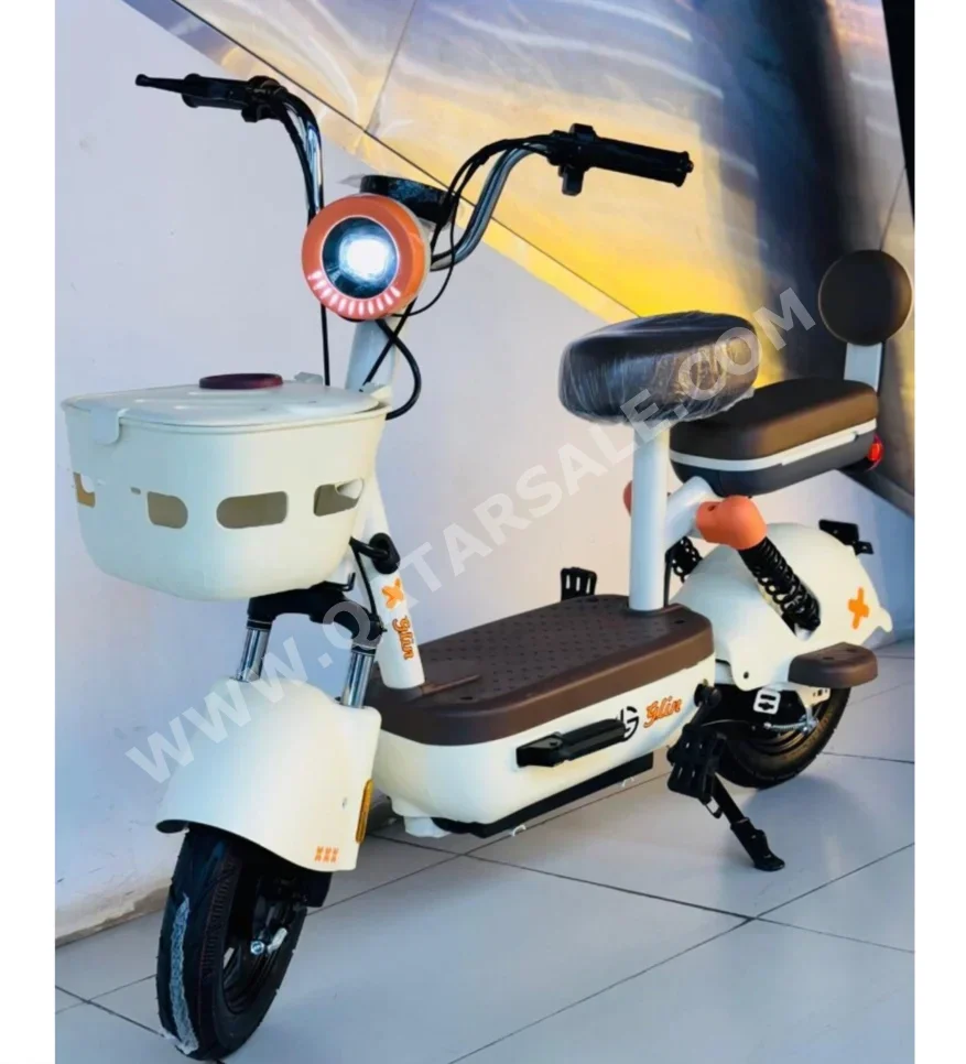 سكوترات سكوتر كهربائي  - اللون الرمادي