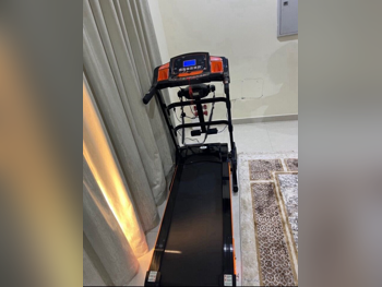 أجهزة اللياقة البدنية - الات المشي