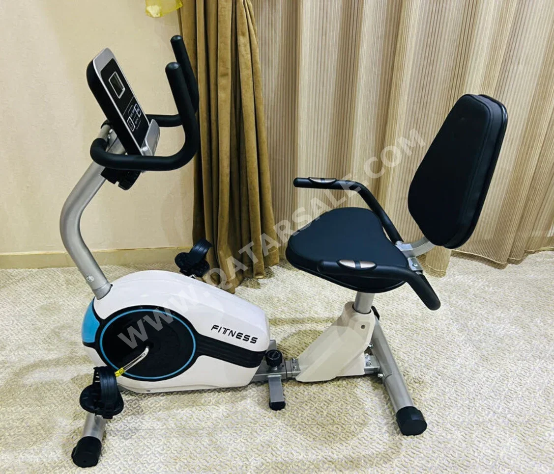 معدات رياضية / تمارين - أبيض