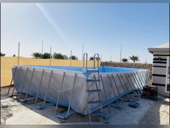 حمامات السباحة والألعاب المائية  - أكثر من 12 سنة  - أزرق