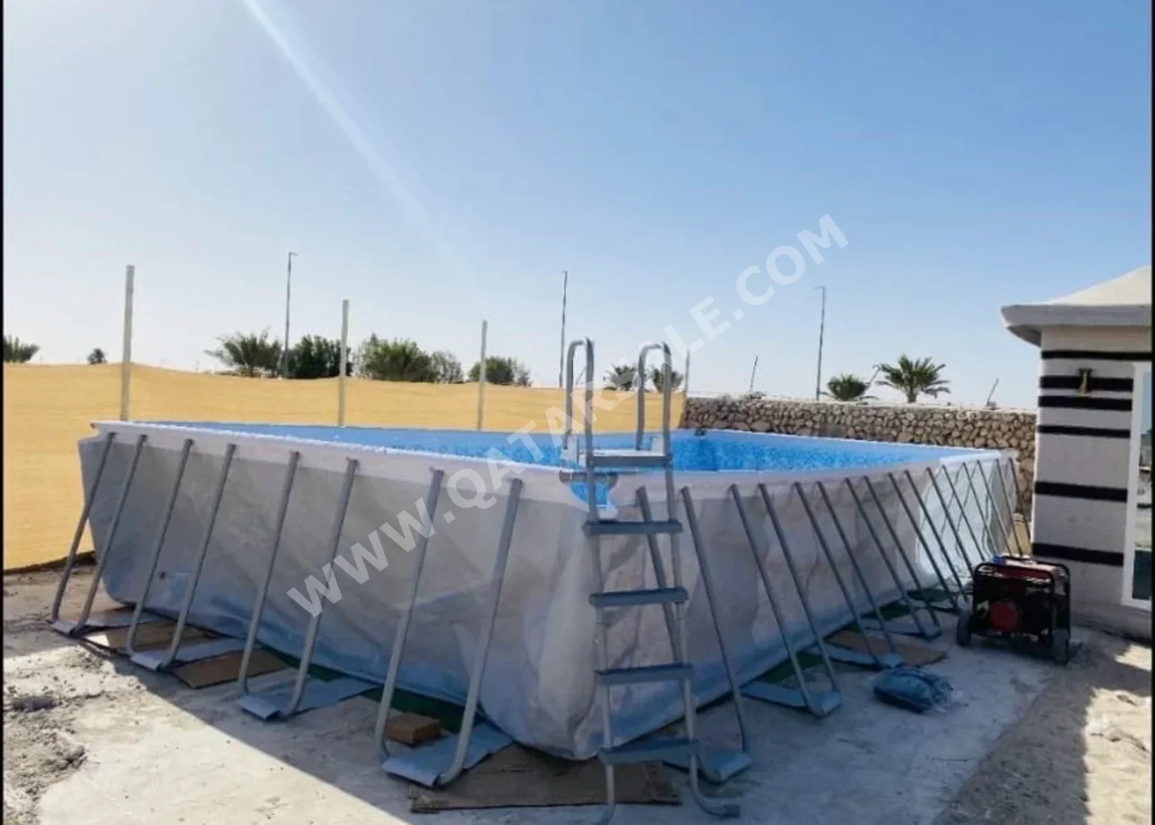 حمامات السباحة والألعاب المائية  - أكثر من 12 سنة  - أزرق