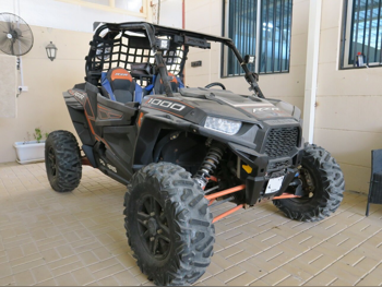 بولاريس  ار زد ار - 1000 -  2014 - اللون اسود