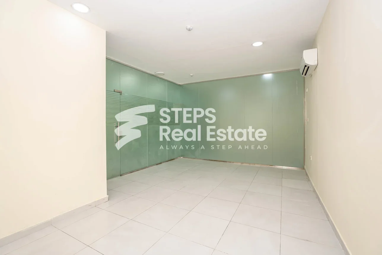 مكاتب تجارية - غير مفروشة  - الريان  - أبو هامور