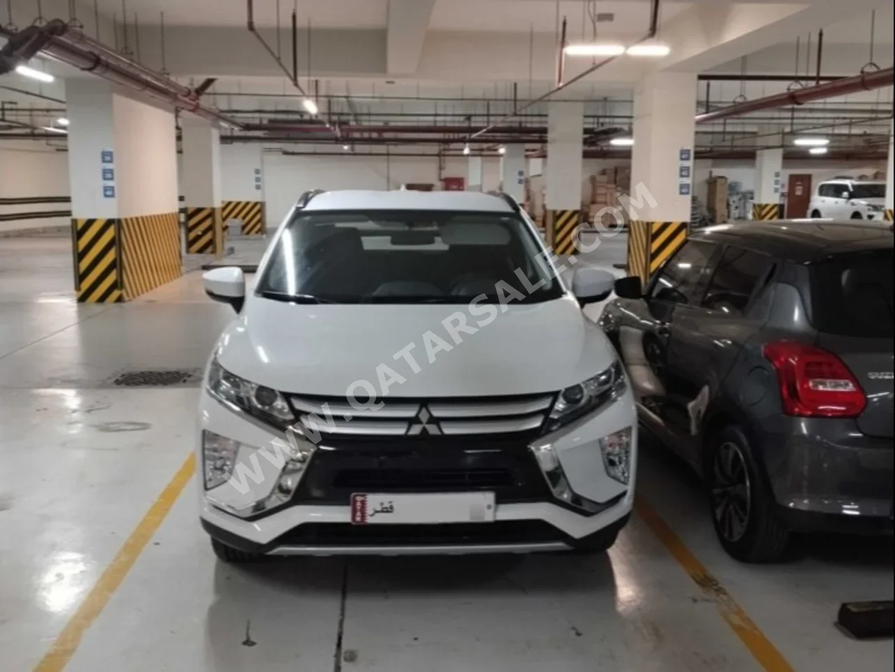 Mitsubishi  Eclipse  2020  Automatic  100,600 Km  4 Cylinder  Front Wheel Drive (FWD)  SUV  Pearl