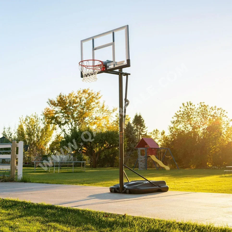 أطواق/ستاند كرة السلة