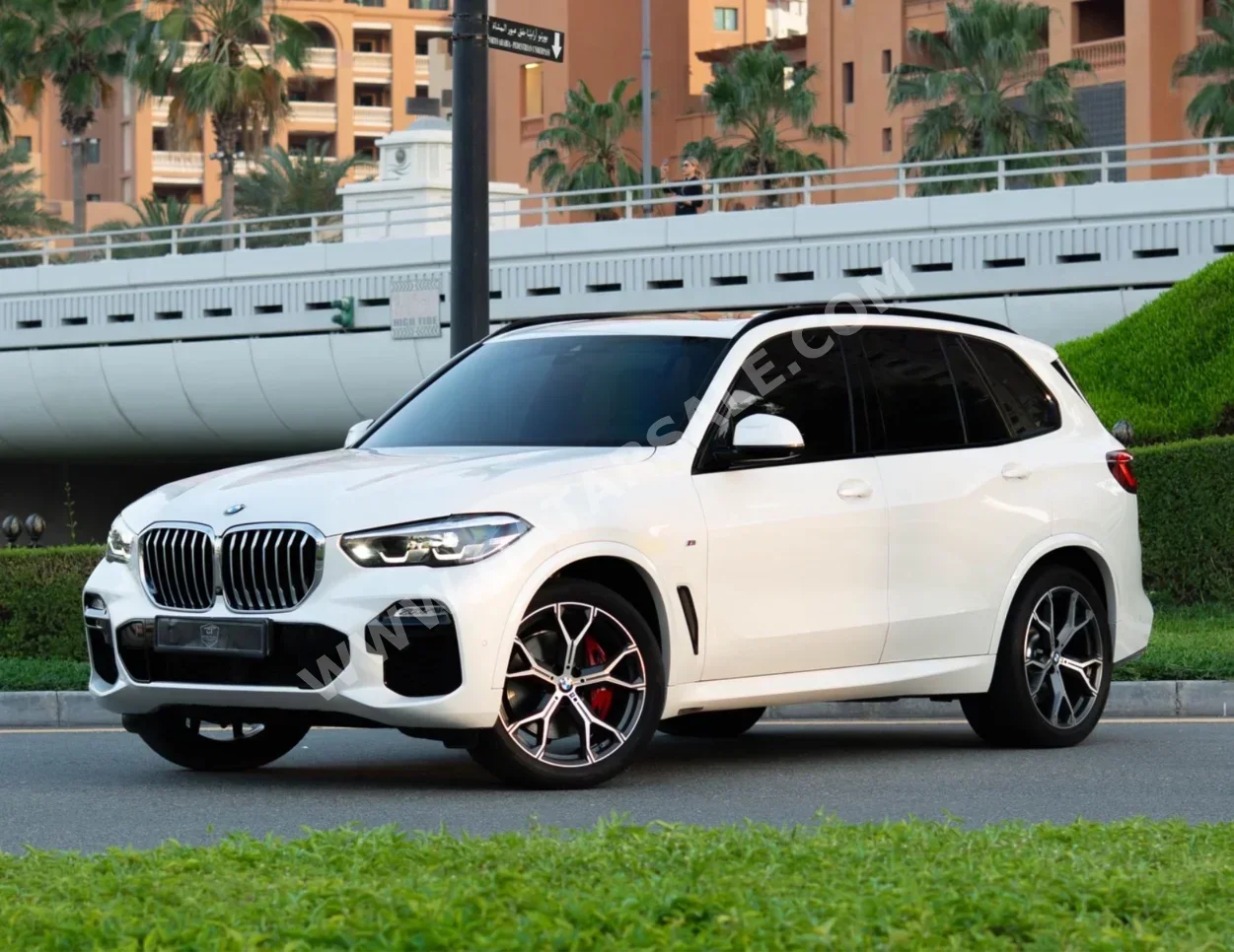 BMW  X-Series  X5 40i  2022  Automatic  23,000 Km  6 Cylinder  All Wheel Drive (AWD)  SUV  White  With Warranty