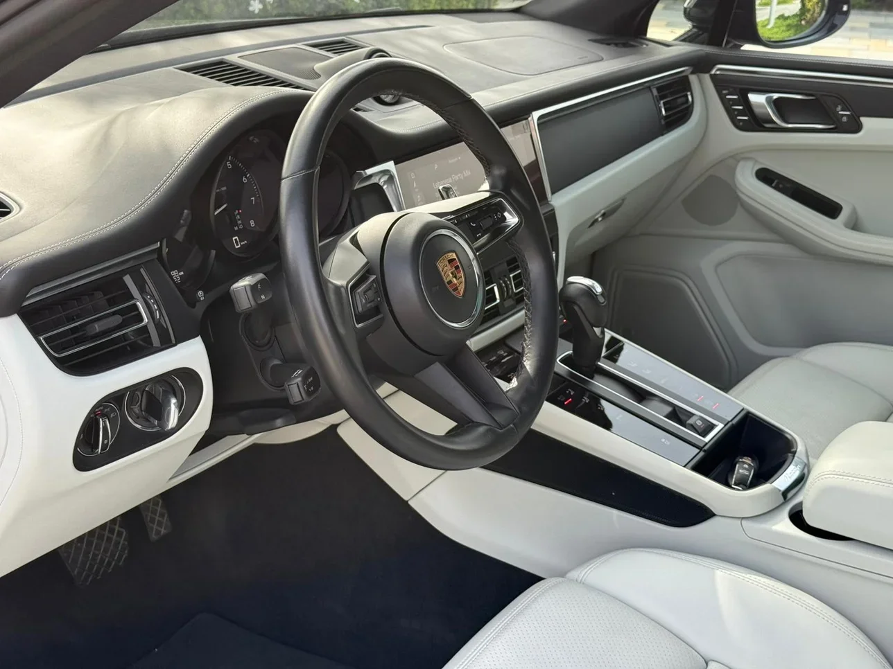 Porsche Macan 2023 Automatic 89,000 Km 6 Cylinder Four Wheel Drive (4WD) SUV Black With Warranty