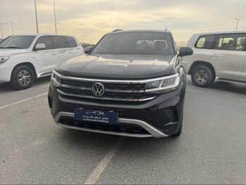 فوكس واغن  تيراماونت  2022  اوتوماتيك  195,000 كم  6 سلندر  دفع رباعي  اس يو في  أسود