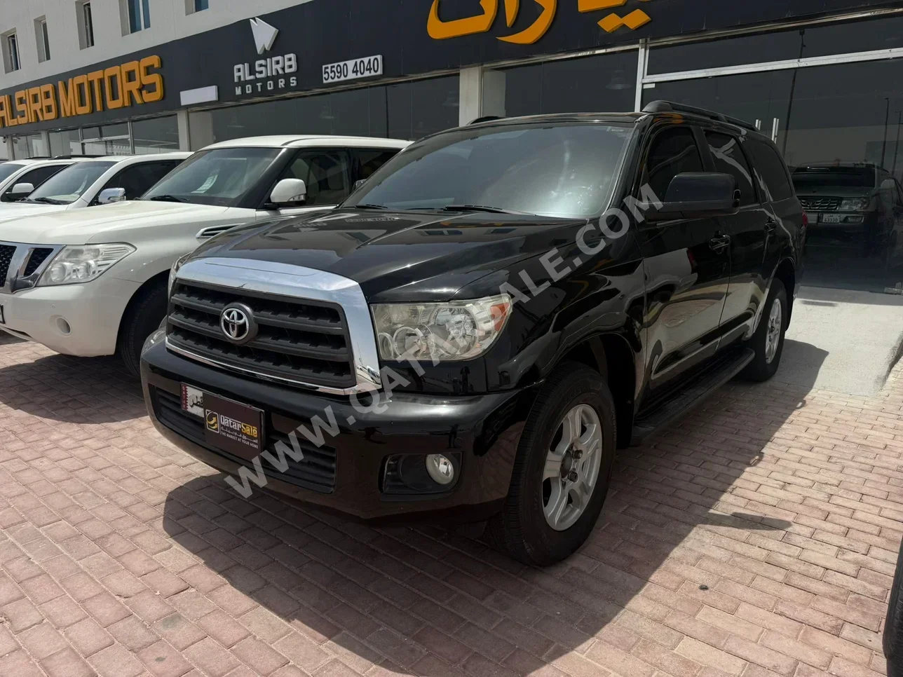 Toyota  Sequoia  SR5  2013  Automatic  176,000 Km  8 Cylinder  Four Wheel Drive (4WD)  SUV  Black