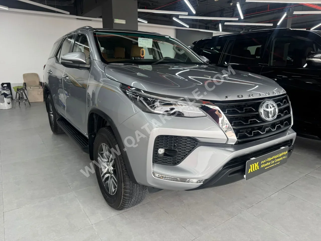 تويوتا  فورشنر  اس ار 5  2025  اوتوماتيك  7,000 كم  6 سلندر  دفع رباعي  اس يو في  فضي  تحت الضمان