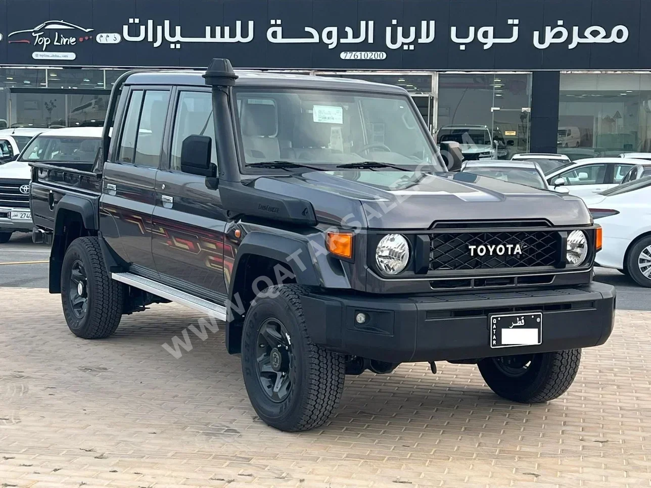 تويوتا  لاند كروزر  ال اكس  2025  عادي  0 كم  6 سلندر  دفع رباعي  بيكب  رمادي  تحت الضمان