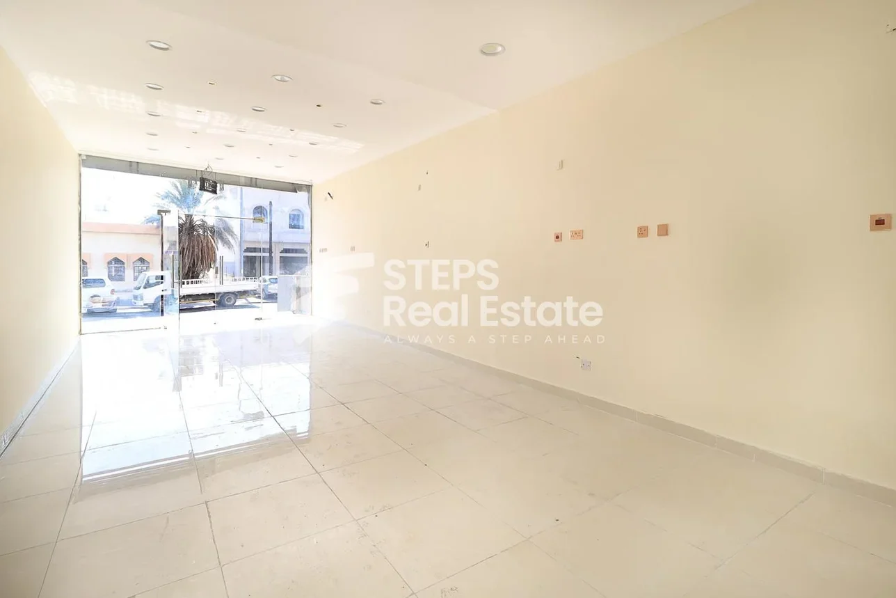 Commercial Shops - Not Furnished  - Al Rayyan  For Rent  - Muaither